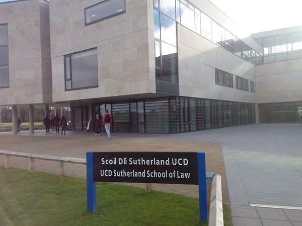 UCD法学院.jpg